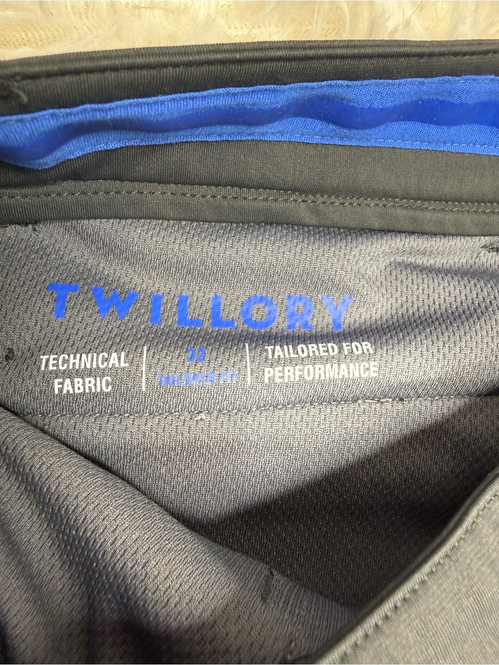 Twillory Men’s Performance Shorts - Picture 3 of 5